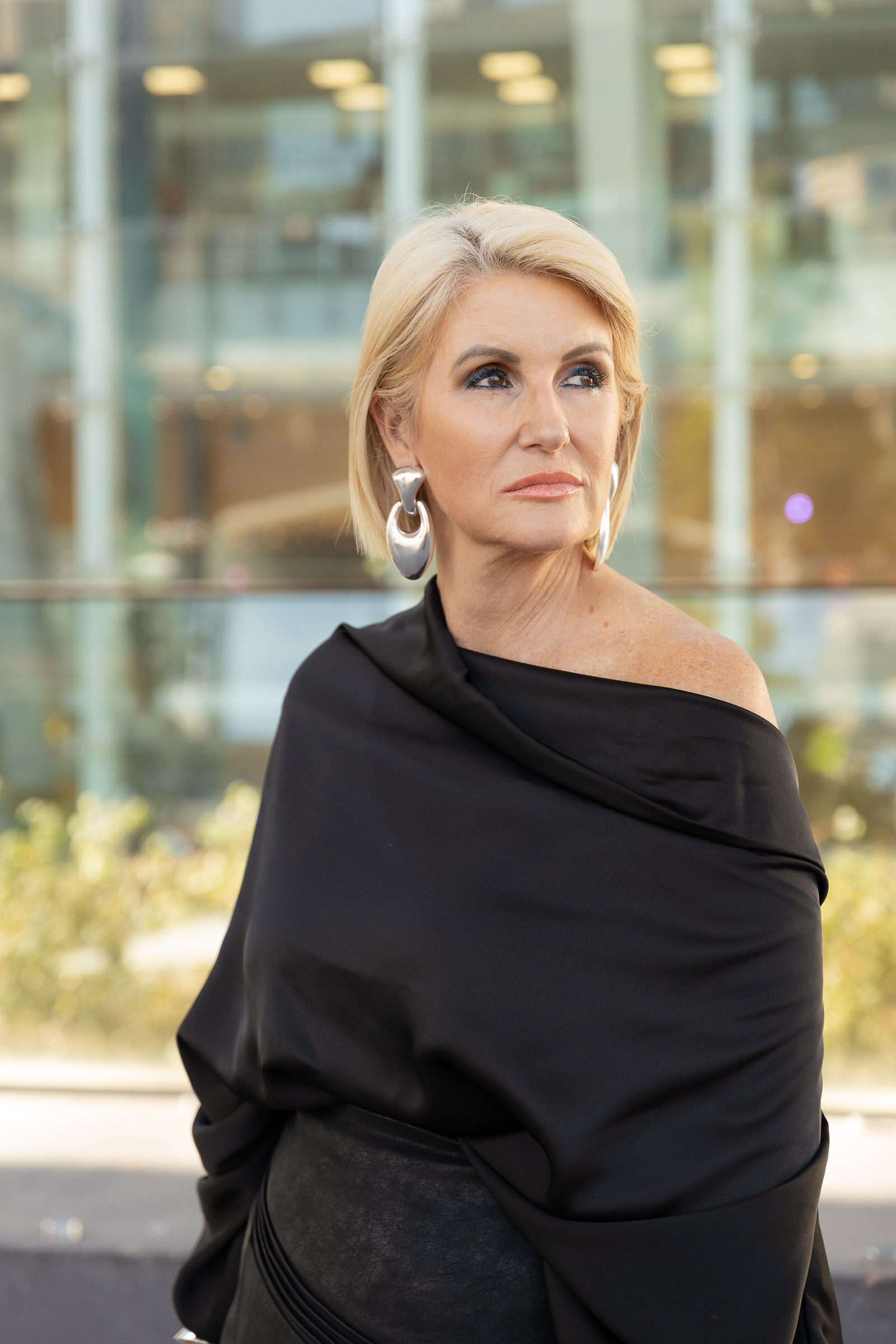 Staying Relevant: Trends vs. Timeless Style