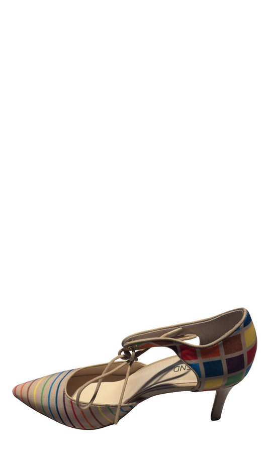 Top End Bisbees - Cream & Bright