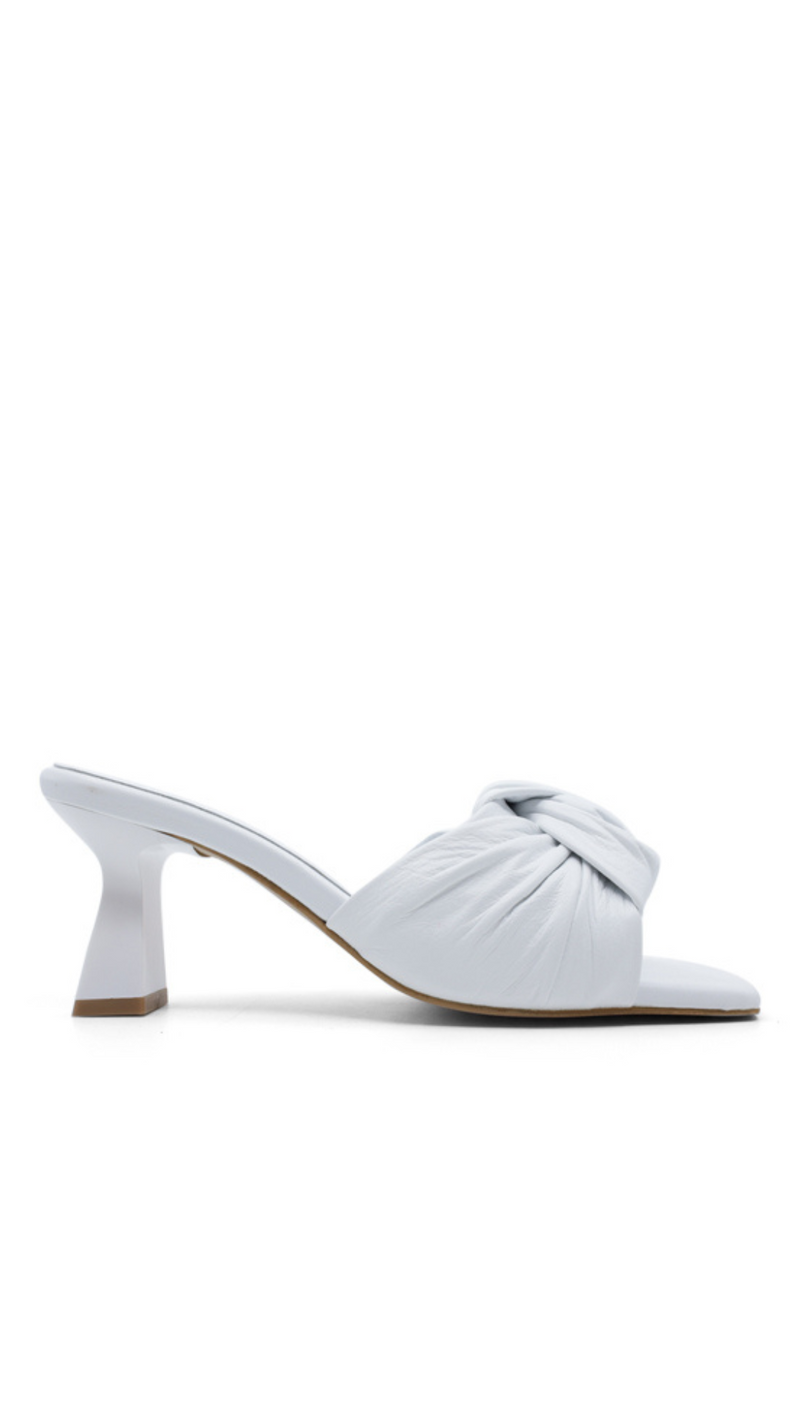 Bueno Tex Shoes - White
