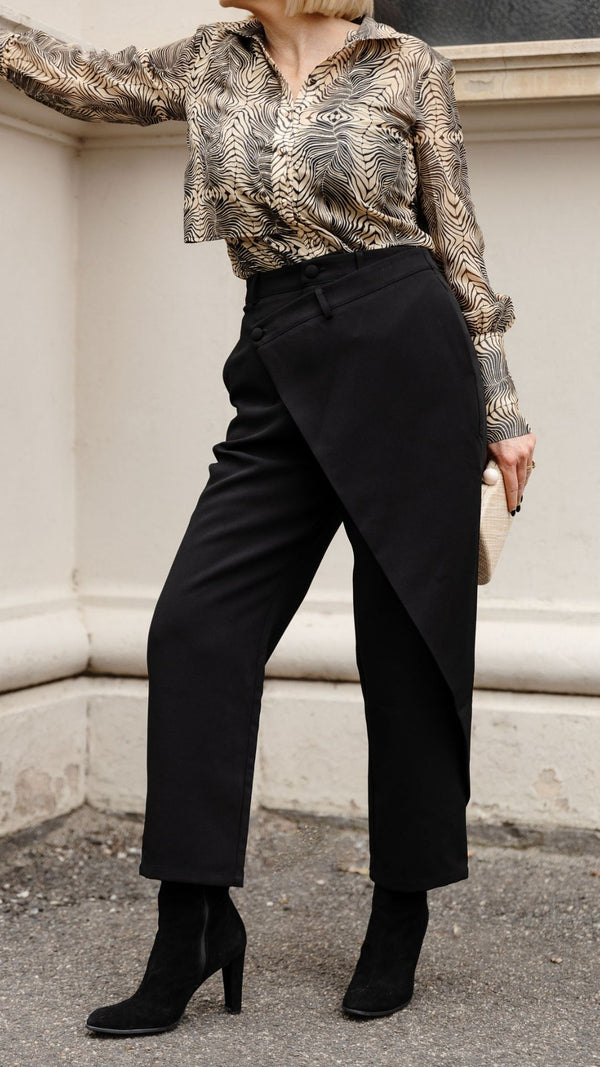 Myla Trouser in Wonderland Print
