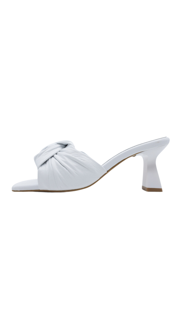 Bueno Tex Shoes - White