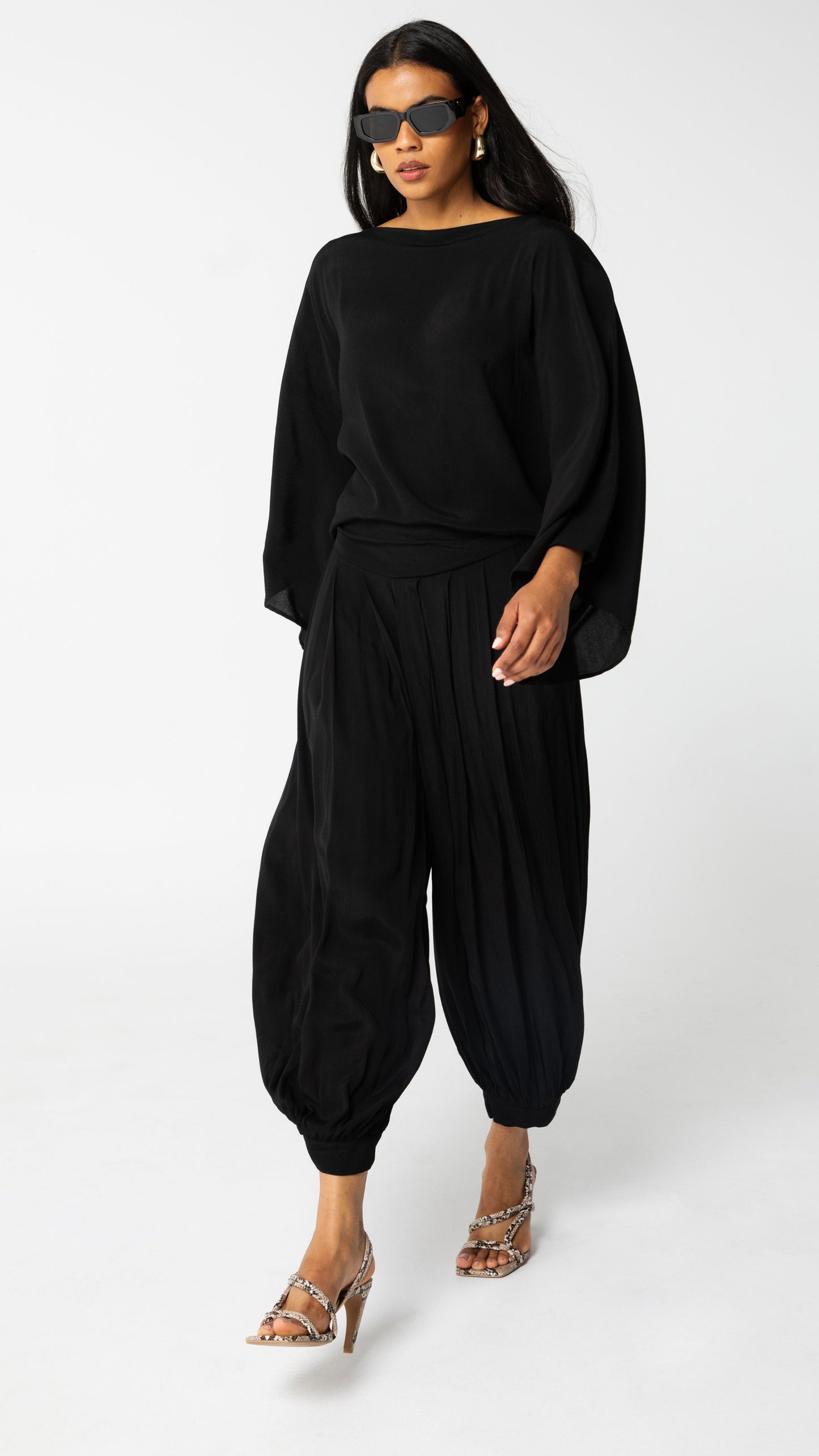 Echo Viscose Relaxed Style Top - Black