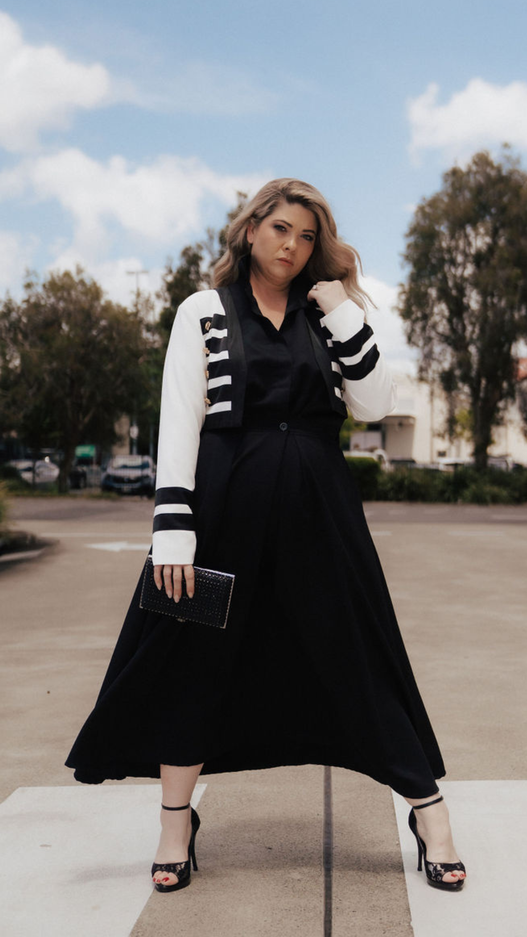 Arden Bolero Blazer - White with Black