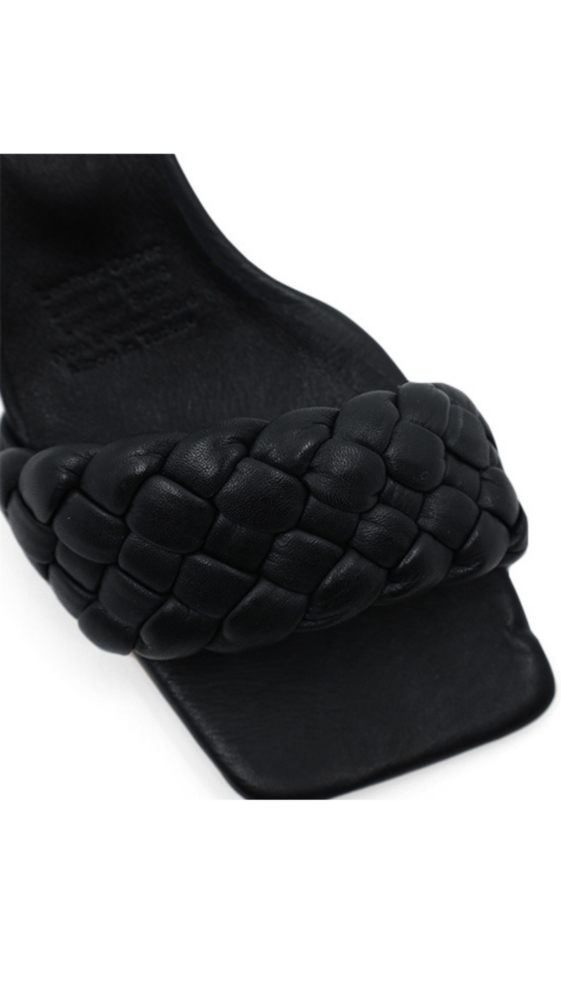 Bueno Tavi Shoes - Black