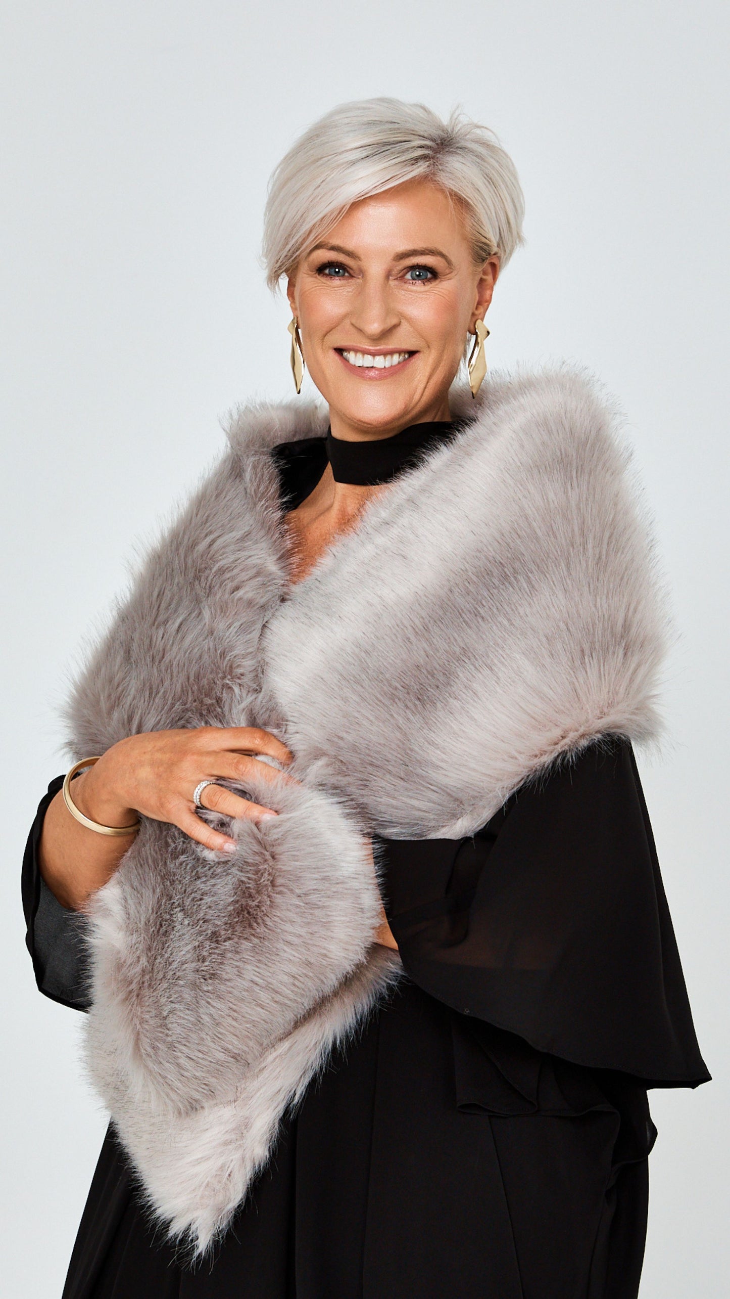 Luxurious Faux Fur Shawl - Grey