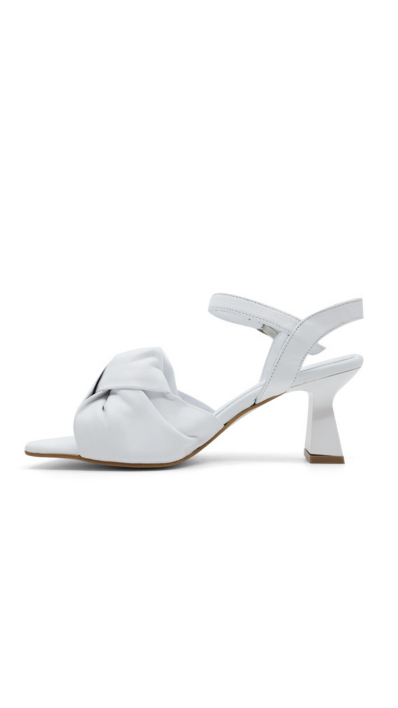 Bueno Tasha Shoes - White