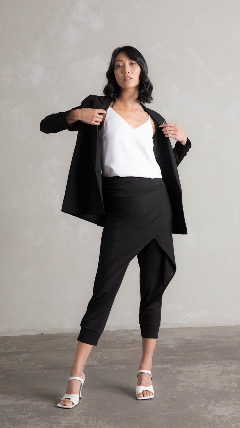 Charli Crossover Ponte Pants - Black